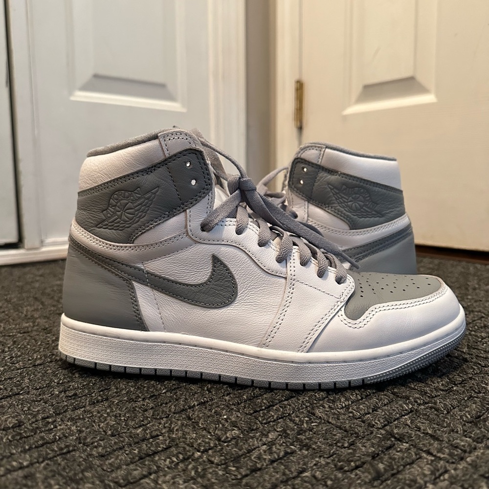 Air Jordan 1 OG Stealth